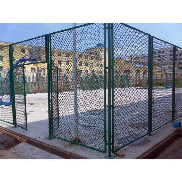 上海PVC勾花護(hù)欄圖片3