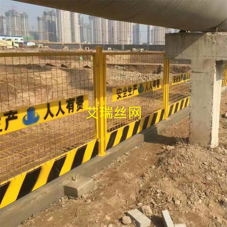 上海電梯防護門圖片4