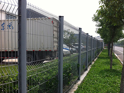 桃型柱護(hù)欄網(wǎng)圖片4