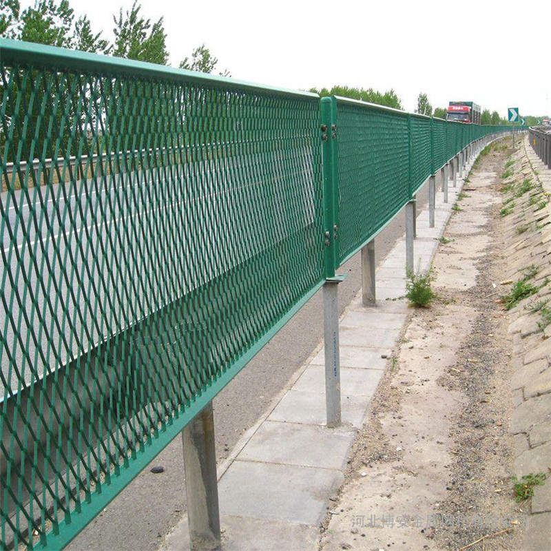 上海高速公路菱形防眩網(wǎng)圖片1