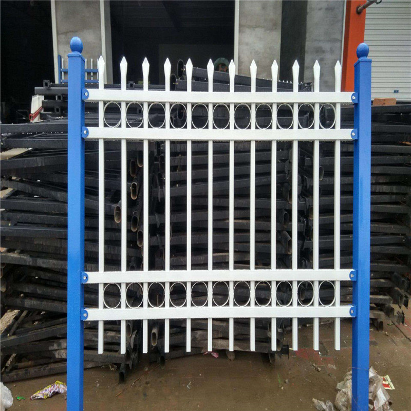 上海鋅鋼陽(yáng)臺(tái)護(hù)欄圖片4