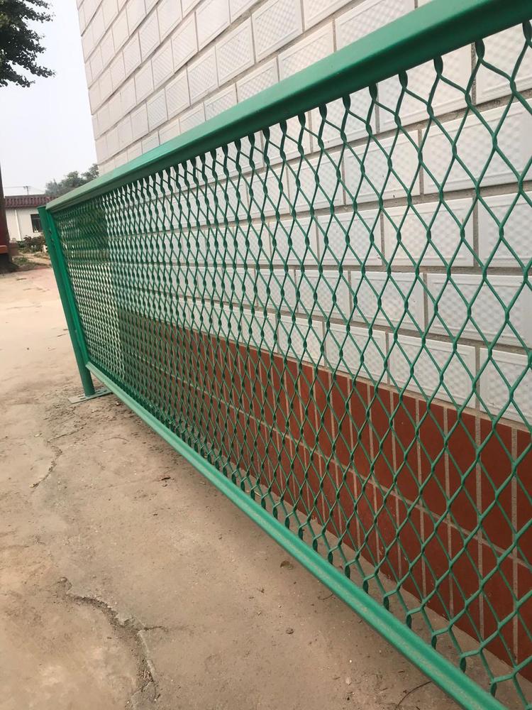 公路分隔帶防眩網圖片1