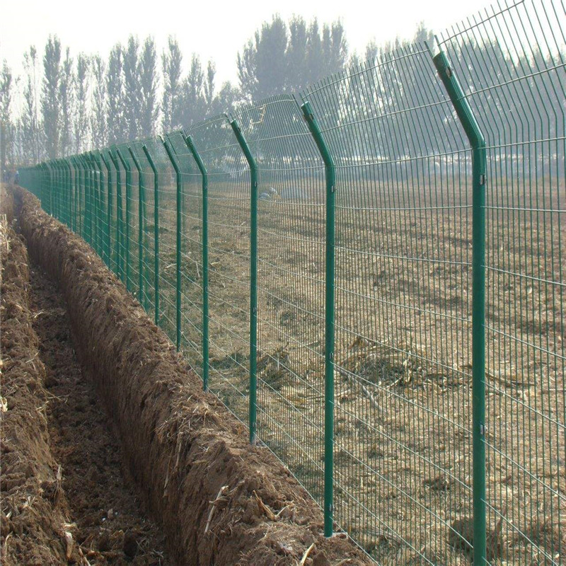 上海河道干渠防護(hù)圍欄圖片3