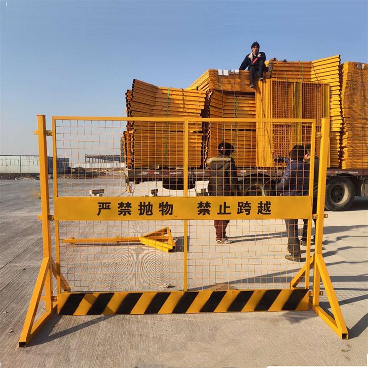 電梯井安全防護(hù)門圖片3