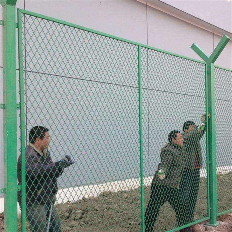 上海監獄刀刺隔離網圖片4