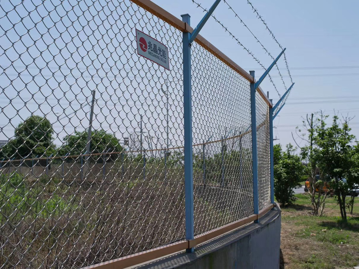 海關(guān)保稅區(qū)隔離網(wǎng)圖片3