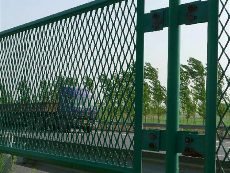 高速公路護欄網圖片4