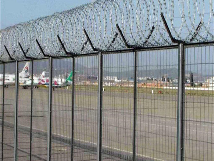 機(jī)場(chǎng)圍界區(qū)隔離網(wǎng)