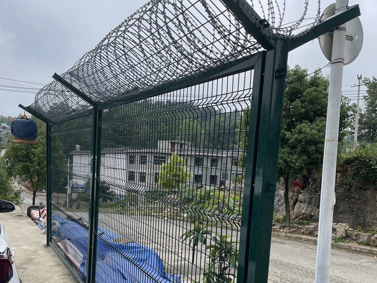 上海機(jī)場鋼筋網(wǎng)圍界的基本介紹圖片2