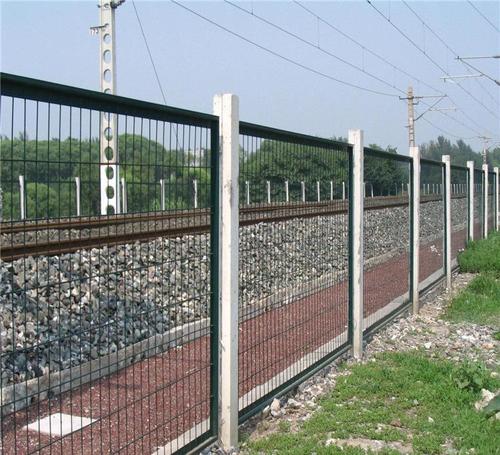 上海國(guó)標(biāo)鐵路防護(hù)柵欄圖片3