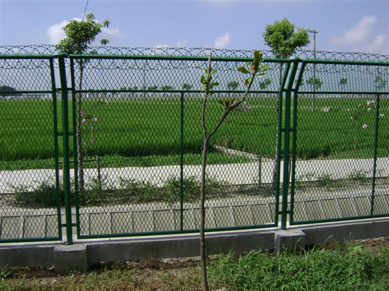 水庫水源地防護網圖片2