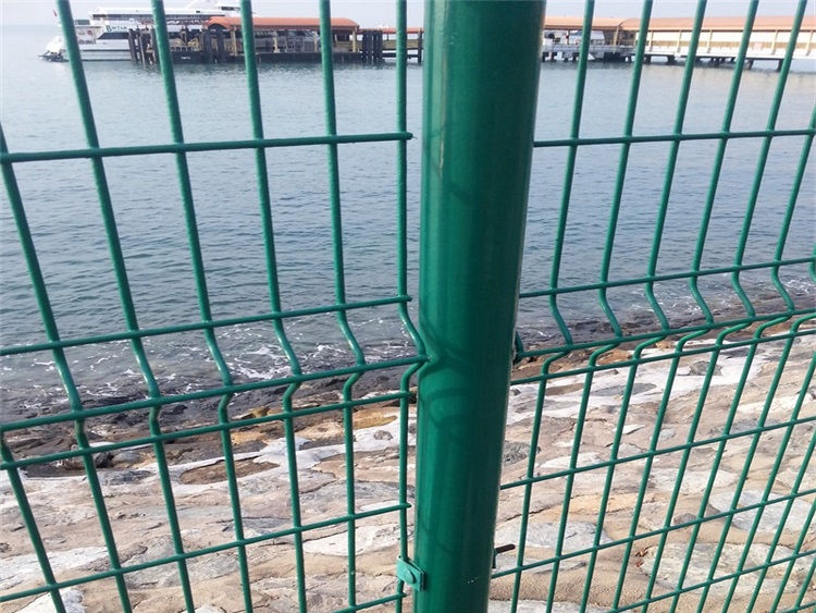 上海景區桃型柱護欄網圖片2