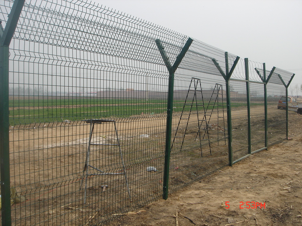 飛行區防護柵欄網圖片3