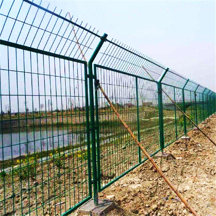 上海金屬框架護欄圖片3