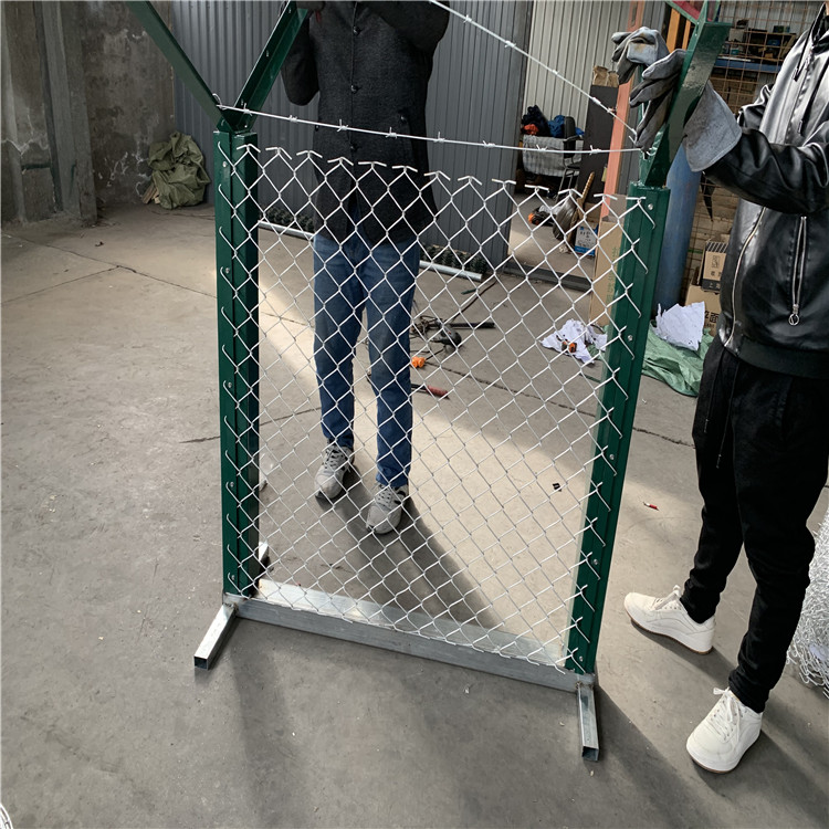 鋁包鋼機場鋼筋網圍界圖片3