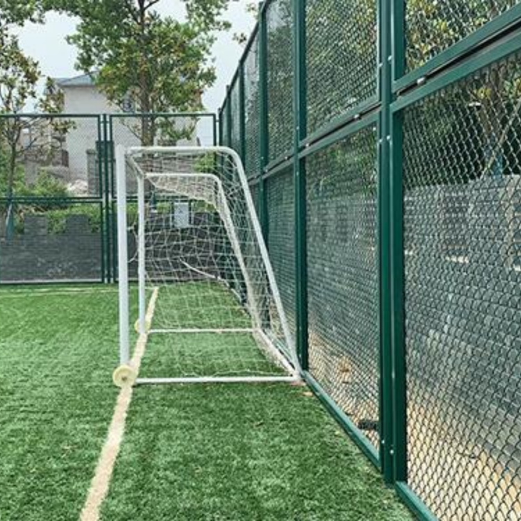 足球場圍欄防護網(wǎng)
