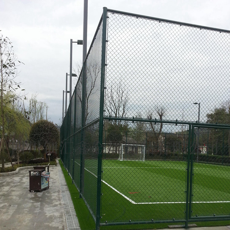 足球場(chǎng)圍欄防護(hù)網(wǎng)圖片2